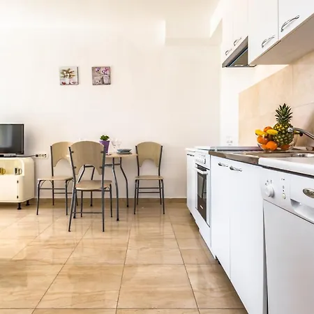 Apartments Jure Makarska Exterior photo