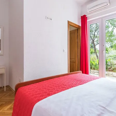 Apartments Jure Makarska Exterior photo