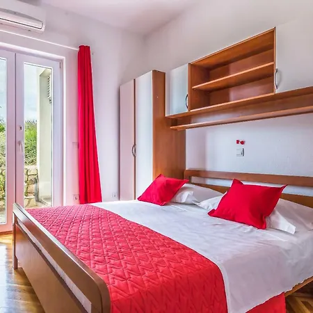 Apartments Jure Makarska Exterior photo