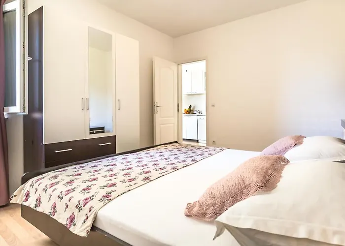 Apartments Jure
