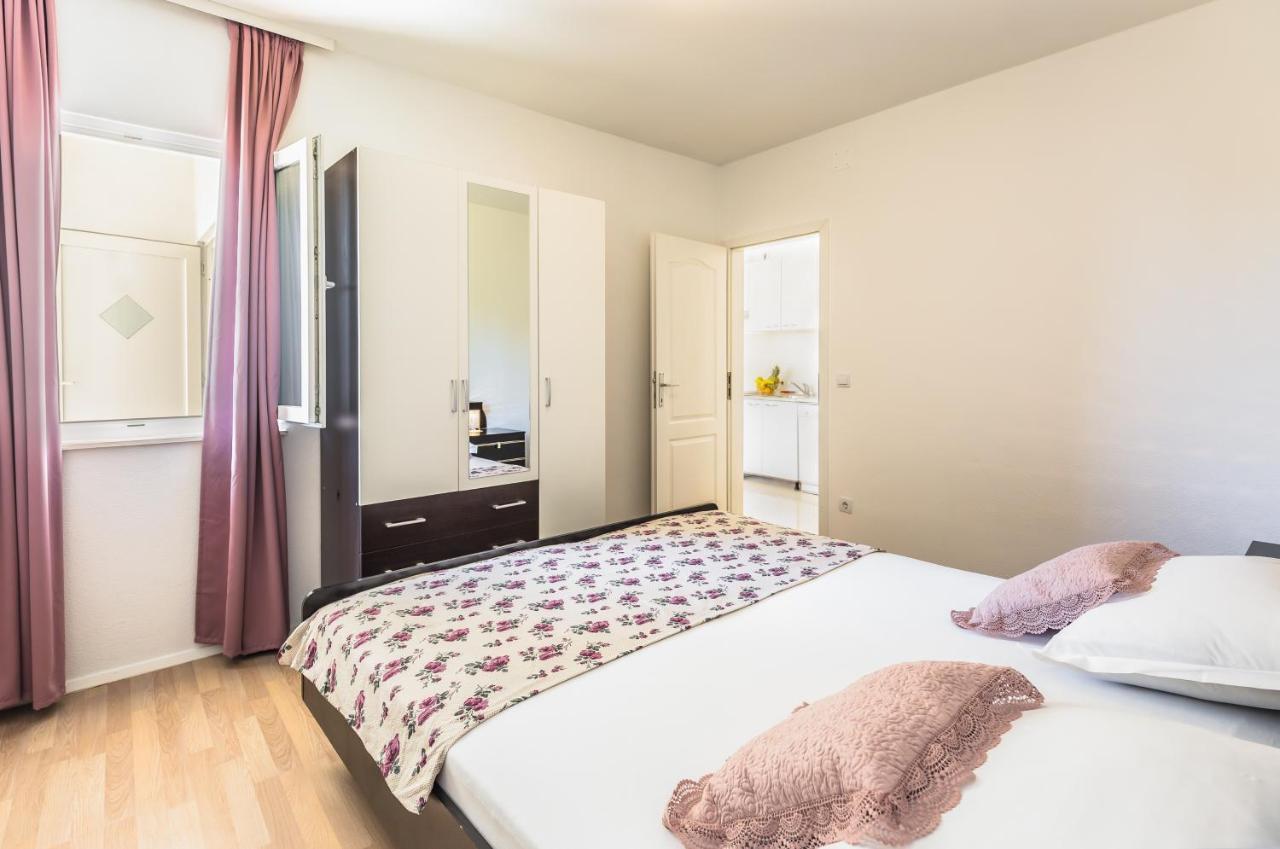 Apartment Jure *